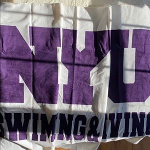 NYU NEW YORK UNIVERSITY SWIMMING & DIVING towel